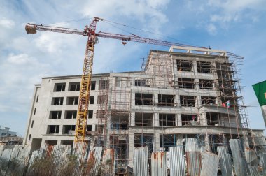 tamamlanmamış Binası