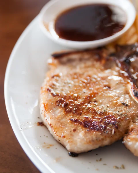 Pork steak with black pepper — Stock Photo, Image