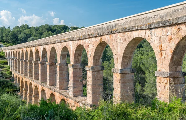Aqueduc romain Pont del Diable à Tarragone — Photo