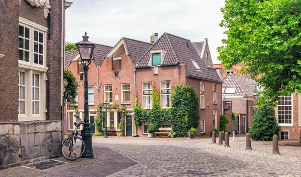 Hermosa calle en Utrecht, Países Bajos — Foto de Stock