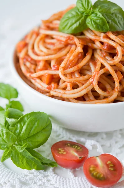 Pasta met tomatensaus — Stockfoto