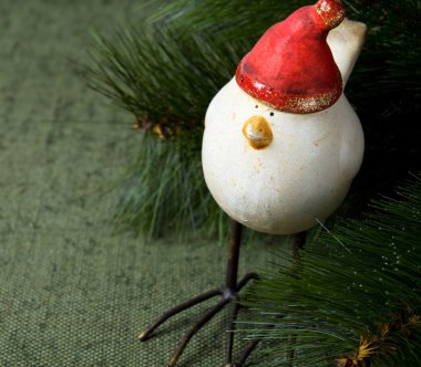 komik Noel Baba kuş xmas ağacı ile yeşil