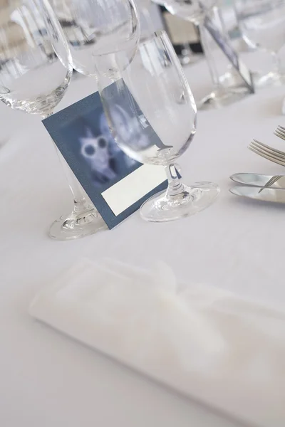 Vasos en la mesa — Foto de Stock