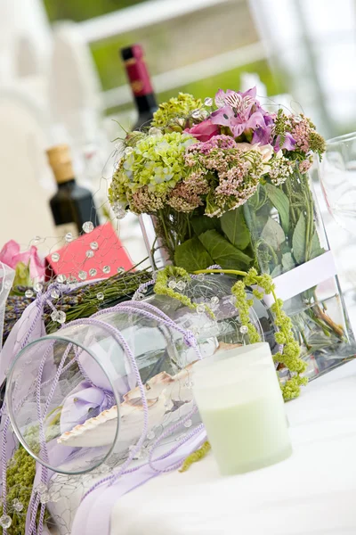 Flores de mesa de casamento — Fotografia de Stock