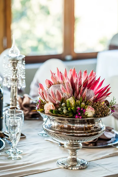 Flor nacional en plata — Foto de Stock