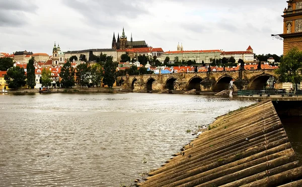 Prag şehir manzarası. — Stok fotoğraf