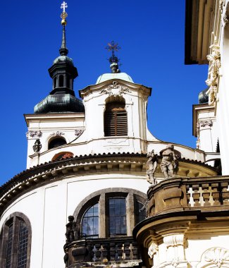 kilise kulesi.
