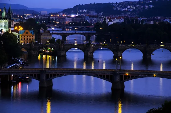 伏尔塔瓦河河上的桥梁 — 图库照片