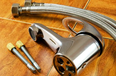 için banyo lavabo musluk suyu.