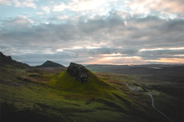 Aerial view of the Quiraing and surrounding areas in Isle of Skye, Autumn 2021 — Fotografia de Stock