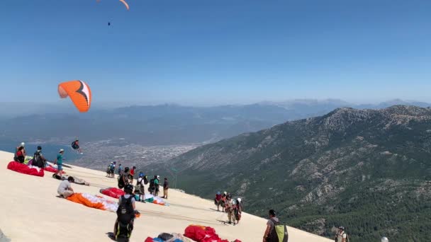 Paragliding Turecku Seskok Padákem Pozadí Oblohy Práškový Sport Paragliding Turecko — Stock video