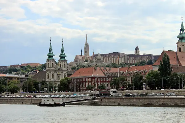 En el río Danubio en Budapest . —  Fotos de Stock