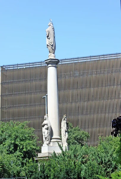Estatua en budapest, hungary . — Foto de Stock