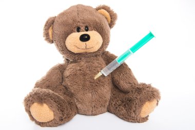 Teddy-bear with syringe clipart