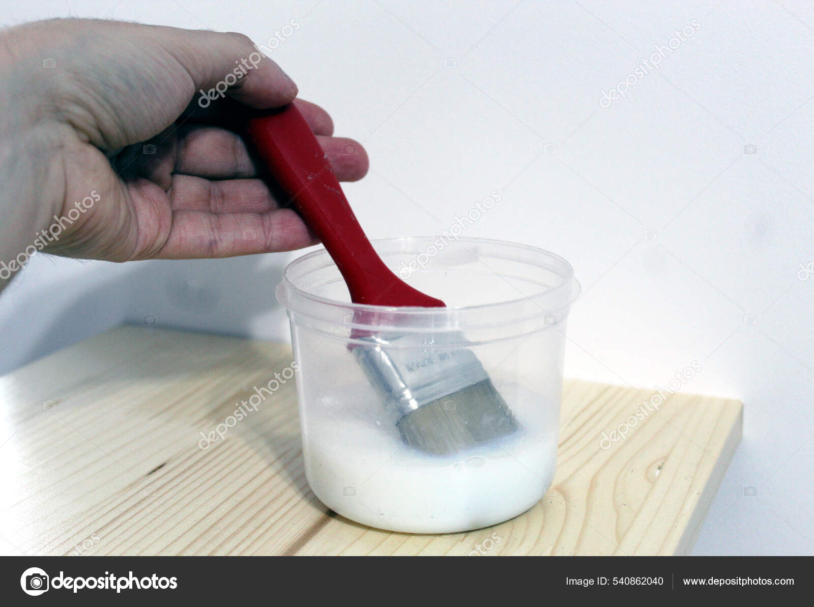 Paint Brush Water Based Colorless Lacquer Stock Photo by ©adi.pacurariu