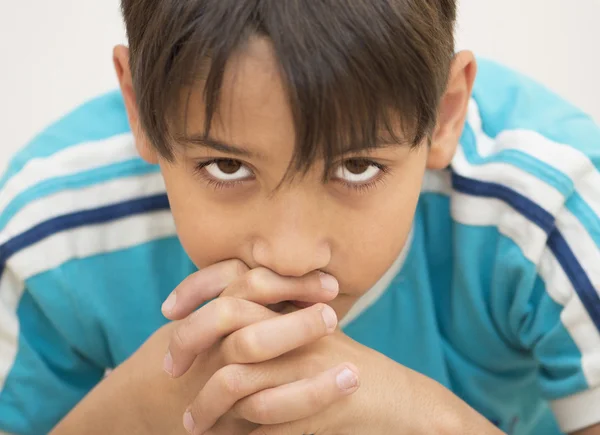 The thoughtful teenager. — Stock Photo, Image