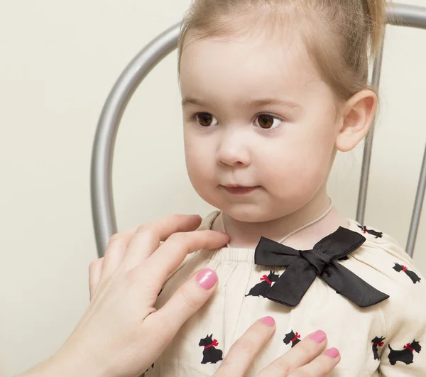 Portrait of the girl of 2 year old. — Stock Photo, Image