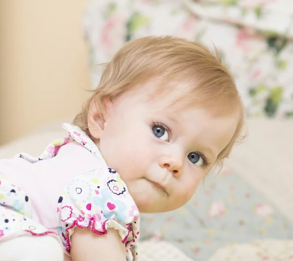 Portret van de baby van 11 maanden oud. Stockfoto
