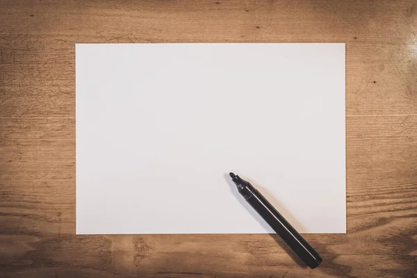 Blank White Sheet Paper Felt Tip Pen Dark Wooden Office — Stock Photo, Image