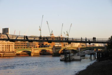St katharine dock