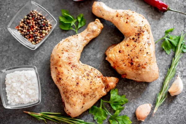 Grilled Chicken Legs Stone Background Top View — Fotografie, imagine de stoc