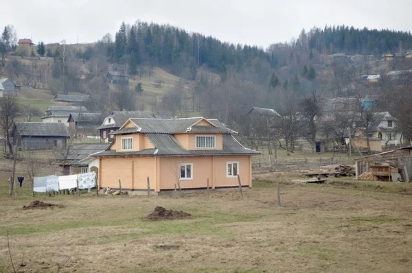 Life in the Carpathian mountains. — Stock Photo, Image