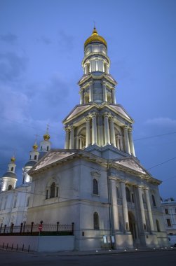 kharkov, gece varsayım Katedrali.