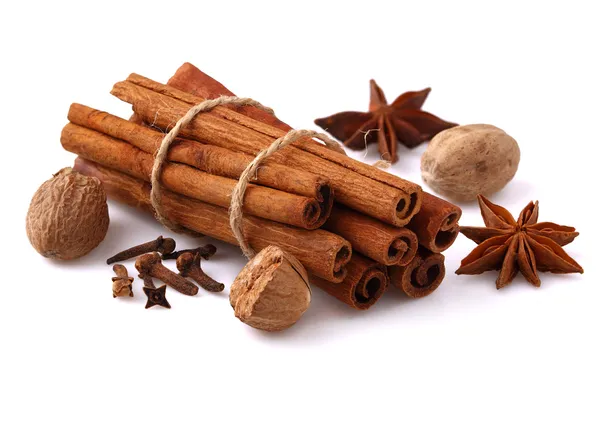 Cinnamon and star anise — Stock Photo, Image