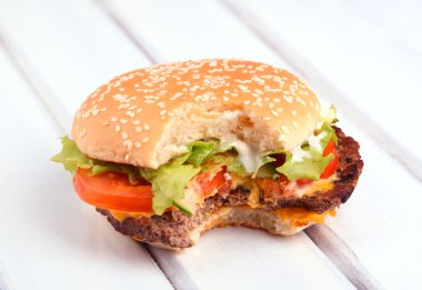 beyaz üzerine lezzetli sandviç