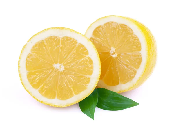 Limón maduro sobre blanco —  Fotos de Stock