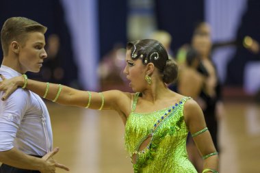 Rusya şampiyonasında yetişkin latin Amerika programı