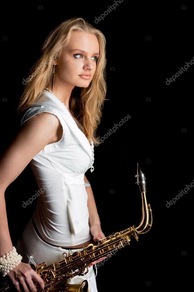 Susnsual saxophone player girl — Stock Photo © 26769503
