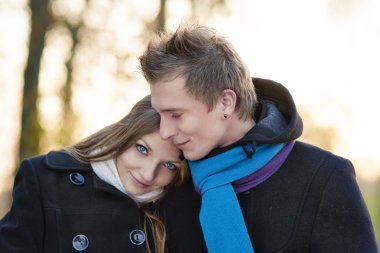 Genç çift yakın çekim portre