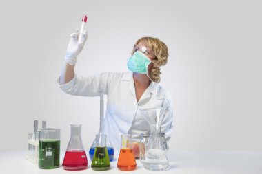 deneme kadın laboratuar işçisi