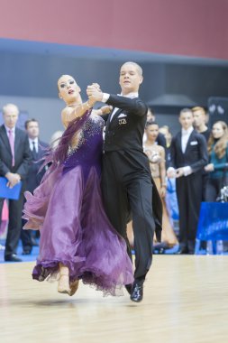 Minsk-belarus, 9 Şubat: tanımlanamayan dans çift gerçekleştiren bir