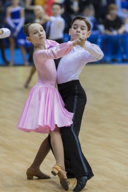 Minsk-belarus, 9 Şubat: tanımlanamayan dans çift j gerçekleştirir