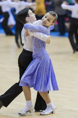Minsk-belarus, 9 Şubat: tanımlanamayan dans çift j gerçekleştirir