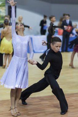 Minsk-belarus, Şubat, 22: tanımlanamayan dans çift gerçekleştirir 