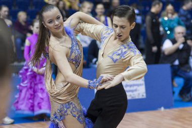 Minsk-belarus, Şubat, 22: tanımlanamayan dans çift gerçekleştirir 