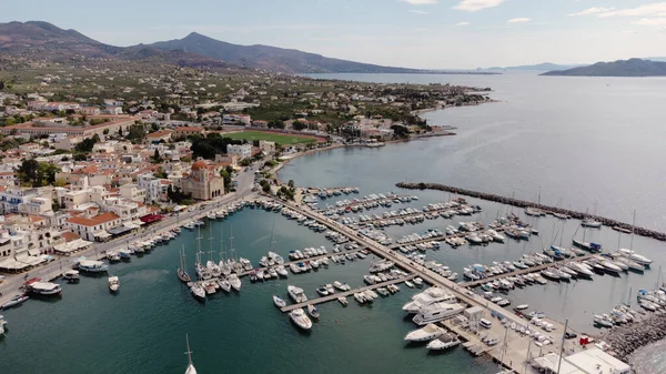 bir görünümü, aegina Island, saronic Islands, Yunanistan ana deniz yat