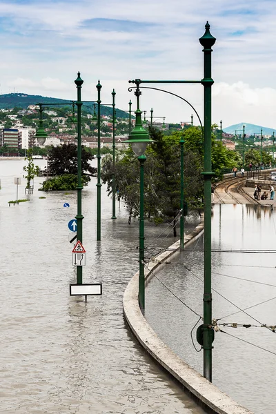 Flood on the Danube in Budapest — Stock Photo, Image