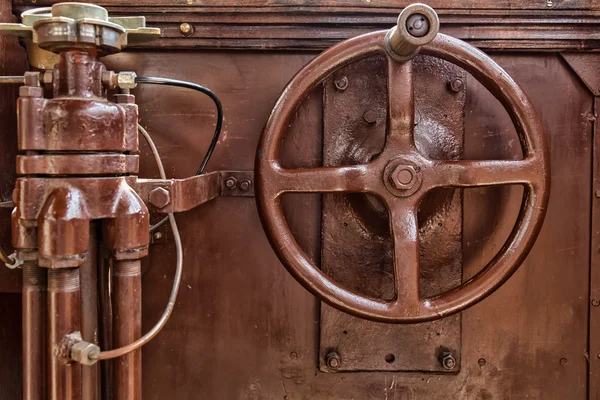 Staré hnědé řídící nástroj tramvaj — Stock fotografie