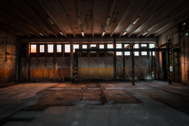 araç onarım istasyonu içinde terk etti