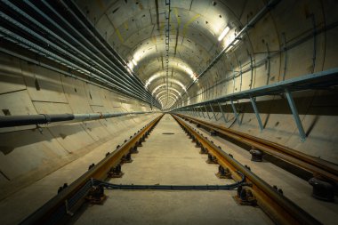 yeraltı metro hattı inşaatı