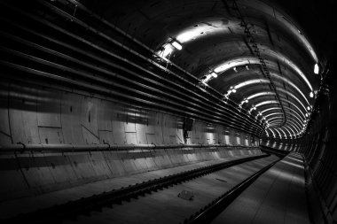 yeraltı metro hattı inşaatı