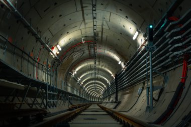 yeraltı metro hattı inşaatı