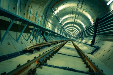yeraltı metro hattı inşaatı