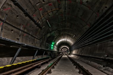 yeraltı metro hattı inşaatı