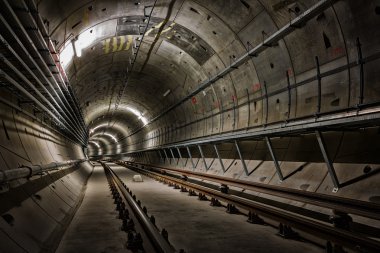 yeraltı metro hattı inşaatı