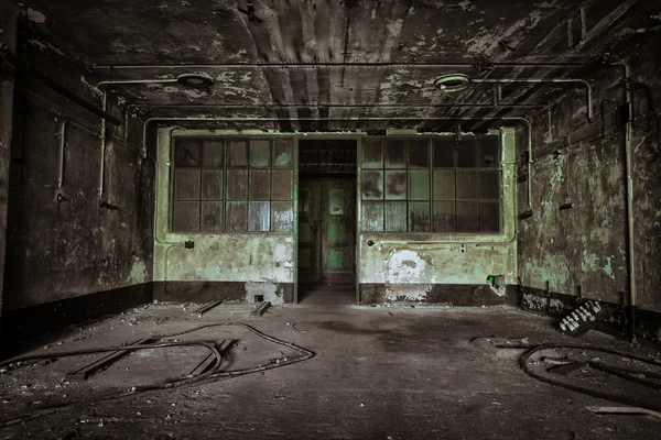 Εγκαταλελειμμένο βιομηχανικό κτίριο εσωτερικό — Φωτογραφία Αρχείου
